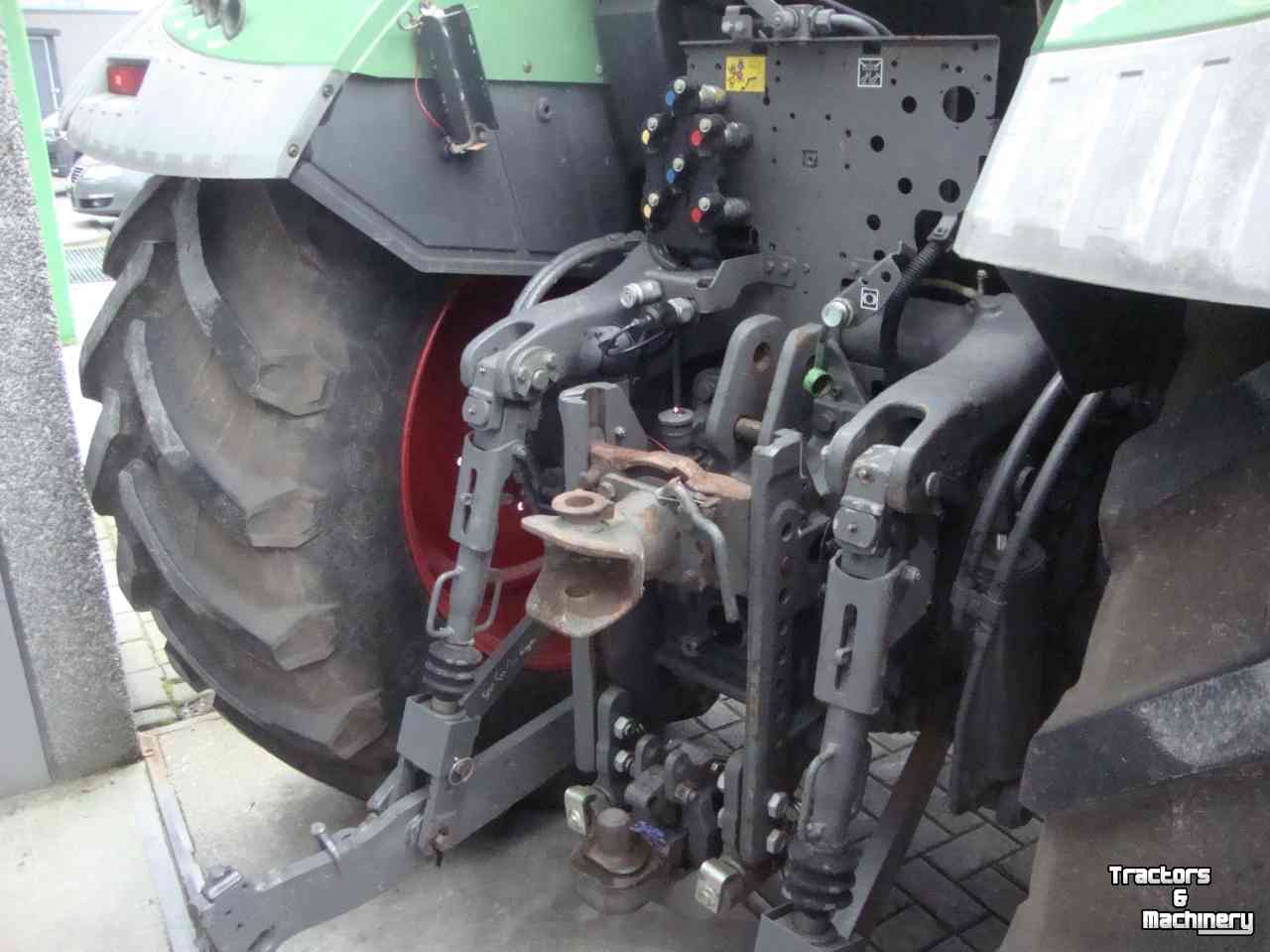 Tractors Fendt 512 SCR Power