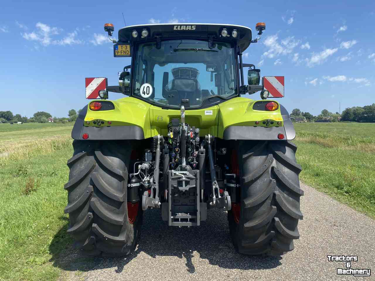 Tractors Claas Arion 530 CIS