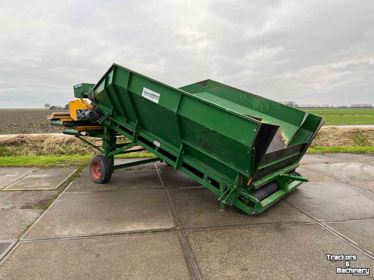 Receiving hopper Visser Stortbak type AL-2000
