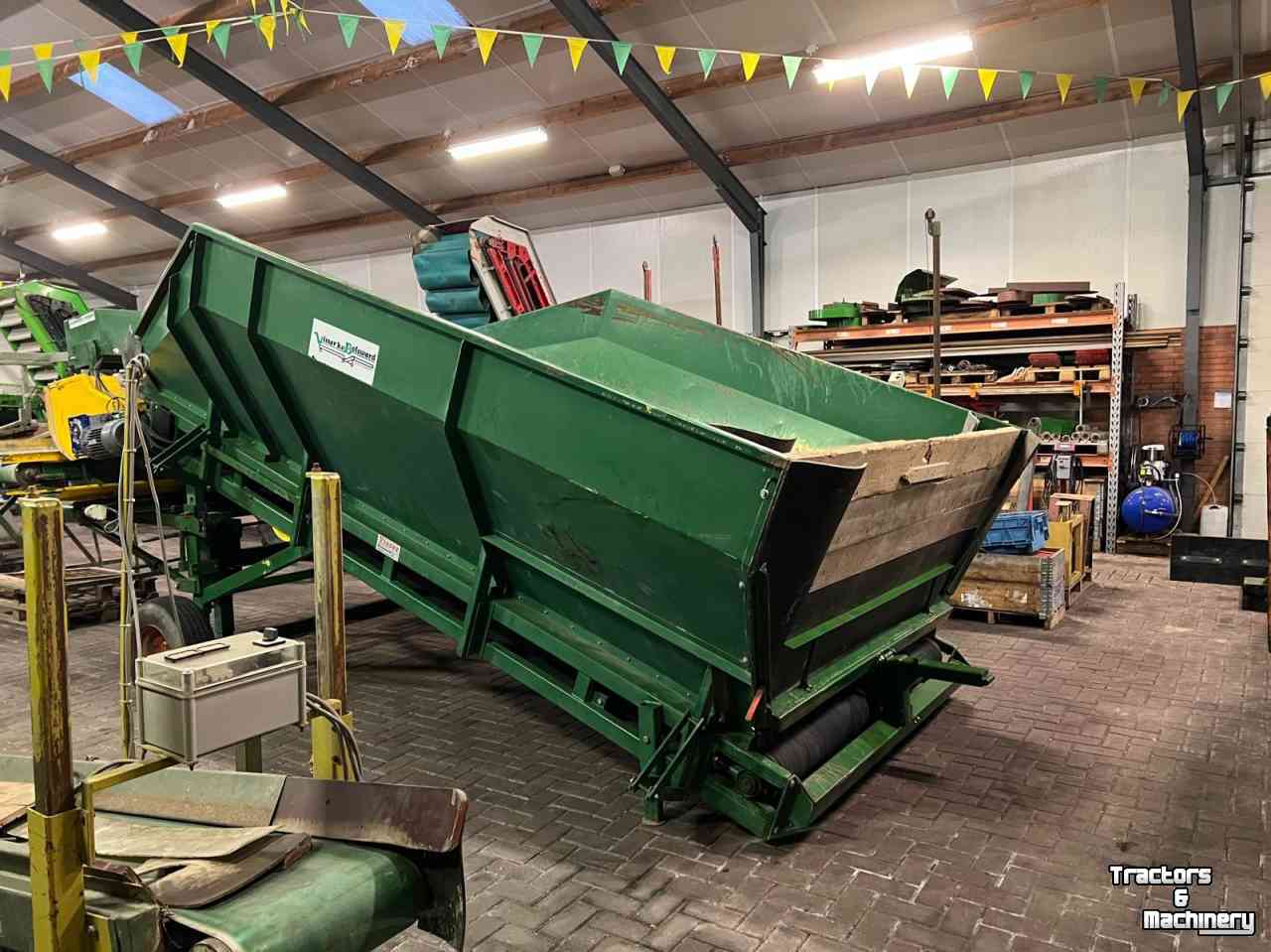 Receiving hopper Visser Stortbak type AL-2000
