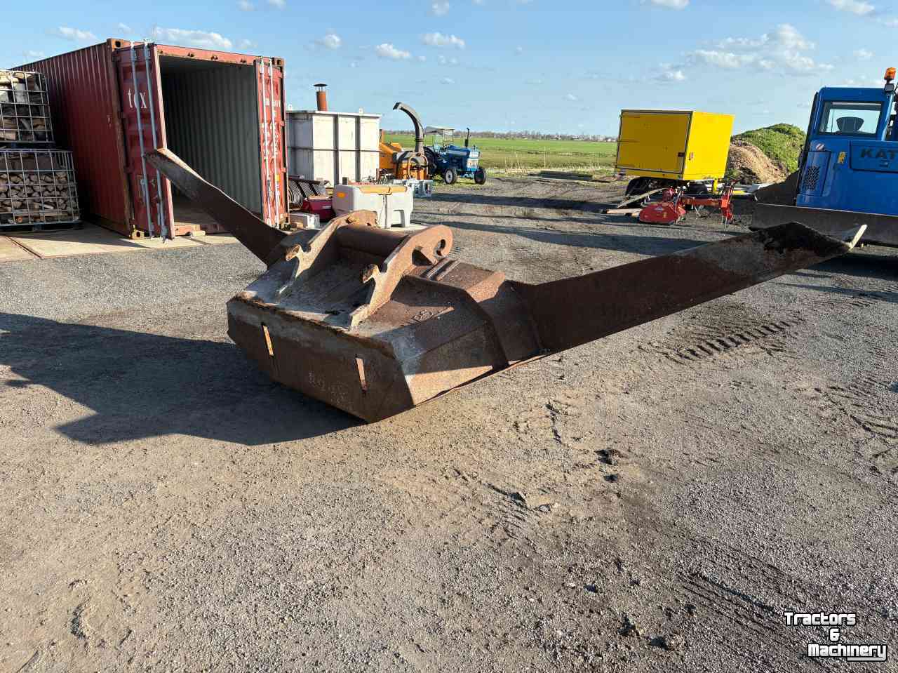 Trapezoidal buckets  Taludbak Vleugelbak CW30