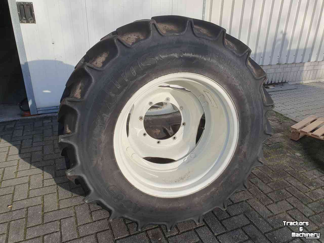 Wheels, Tyres, Rims & Dual spacers Mitas 380/85R28