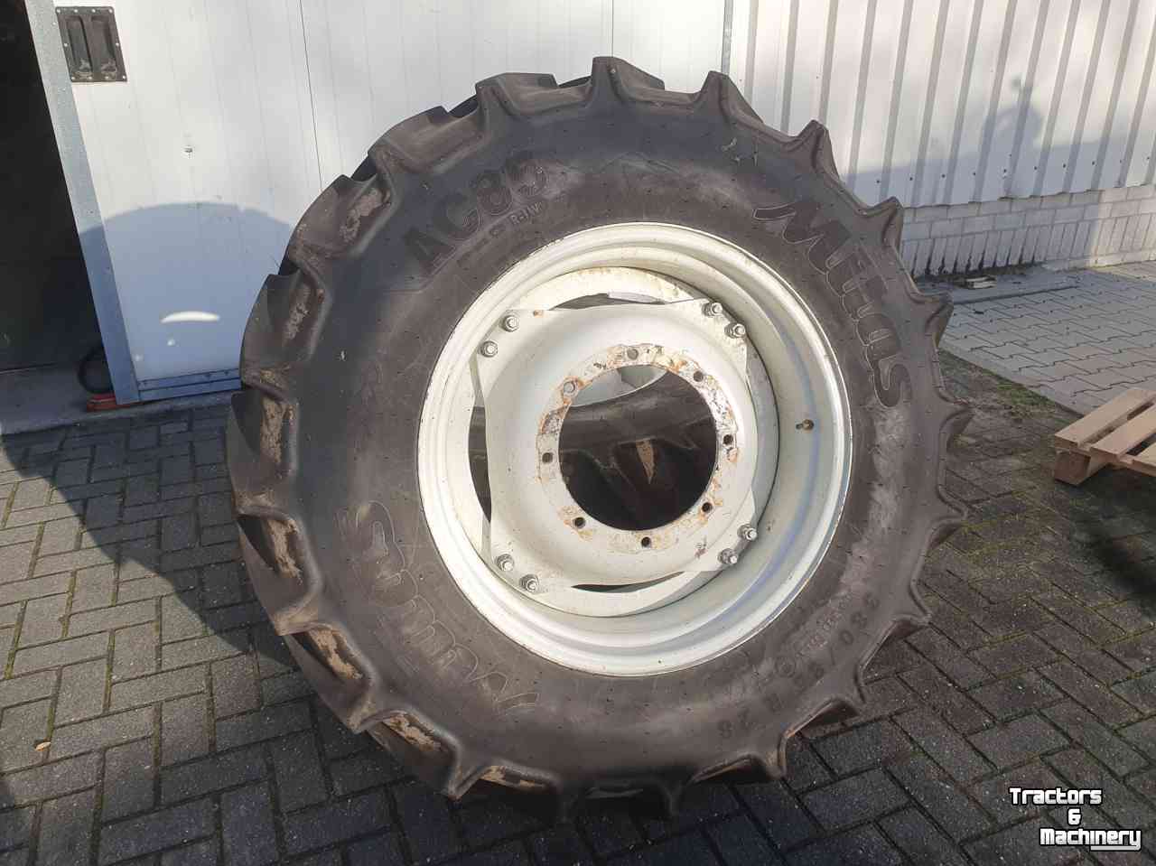 Wheels, Tyres, Rims & Dual spacers Mitas 380/85R28
