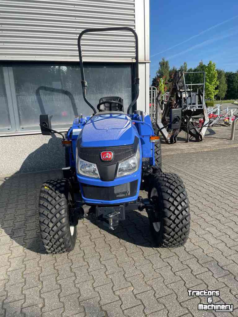 Tractor Iseki TLE 3410 hydrostaat aandrijving met Gallaxy Pro banden