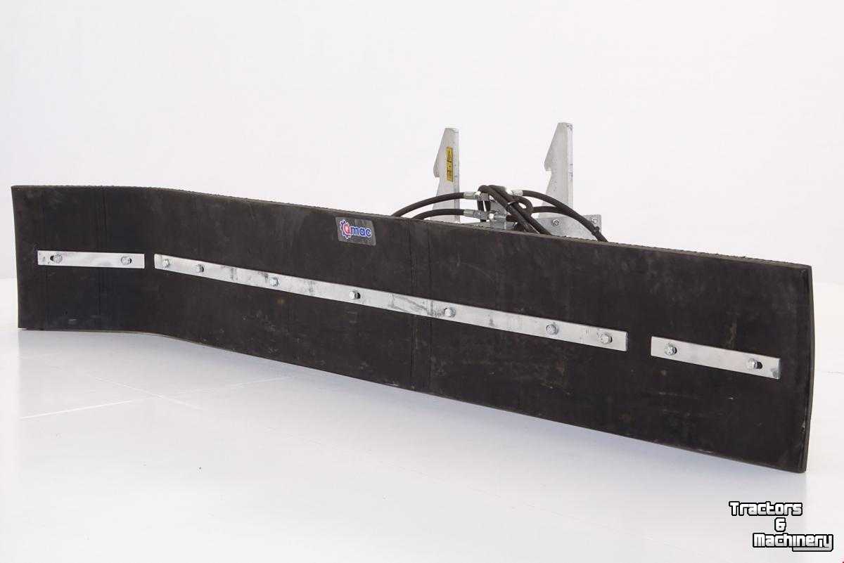 Rubber yard scraper Qmac Modulo 210 cm rubberschuif modderschuif erfschuif aanbouw Kramer
