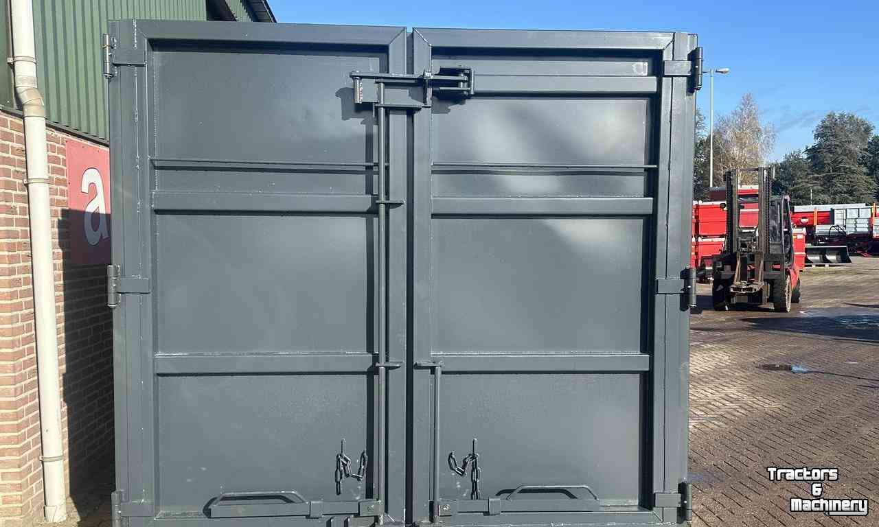 Hooked-arm carrier  Haakarm container