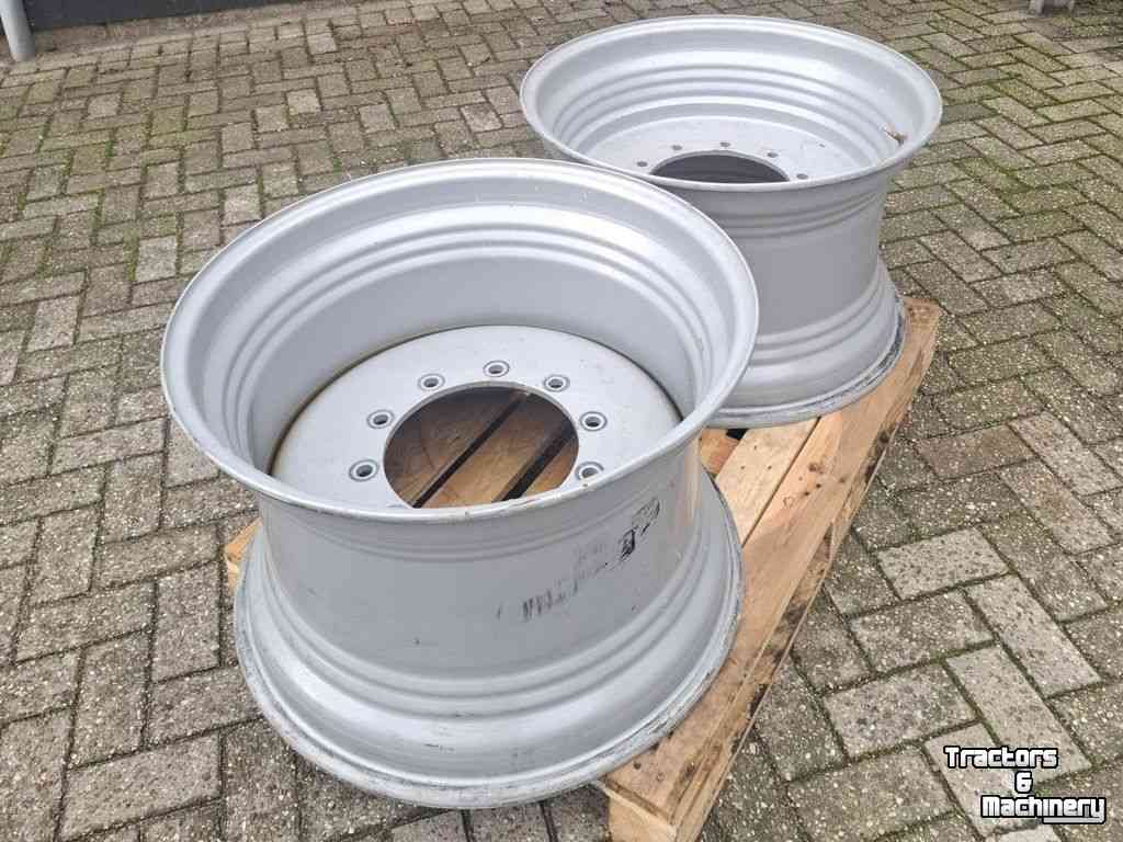 Wheels, Tyres, Rims & Dual spacers Massey Ferguson Velgen 28X18 Inch