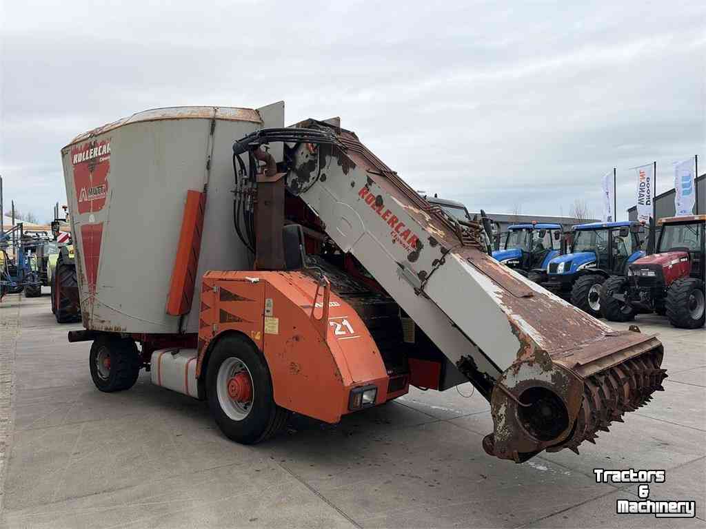 Self-propelled feed mixer Mutti Rollercar Classic 21 Voermengwagen