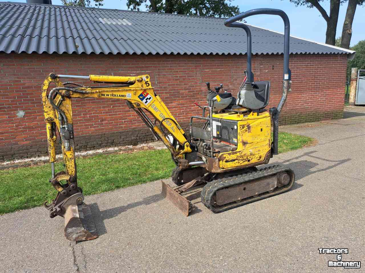 Mini-Excavator New Holland E10 sr
