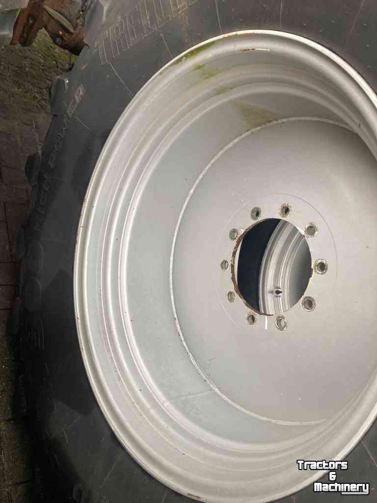 Wheels, Tyres, Rims & Dual spacers Trelleborg 900/60 R38