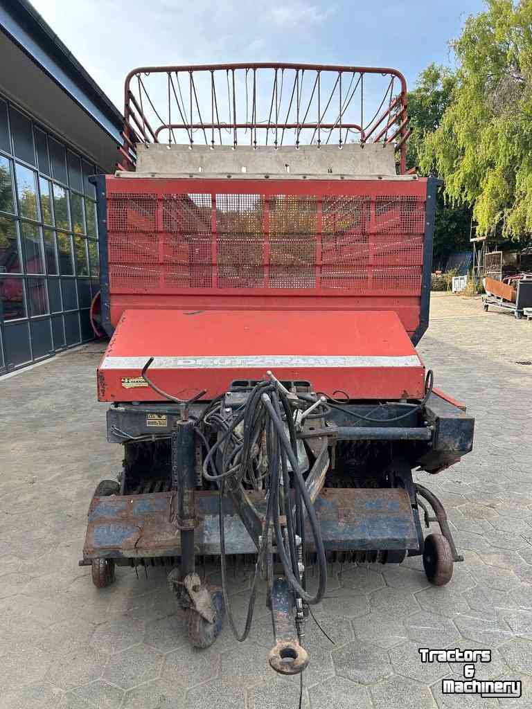 Self-loading wagon Deutz-Fahr K570