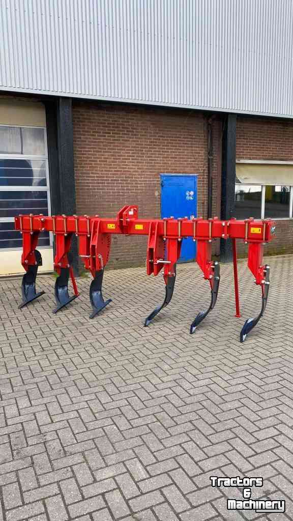 Deep subsoiler Kverneland CLI 640