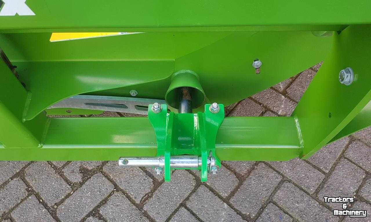 Bale unroller AGM Hustler SL360XL Balenafwikkelaar Bale Unroller