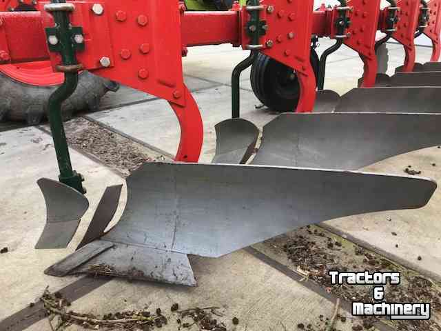 Ploughs Vogel & Noot XM 950  6 SCHAAR WENTELPLOEG