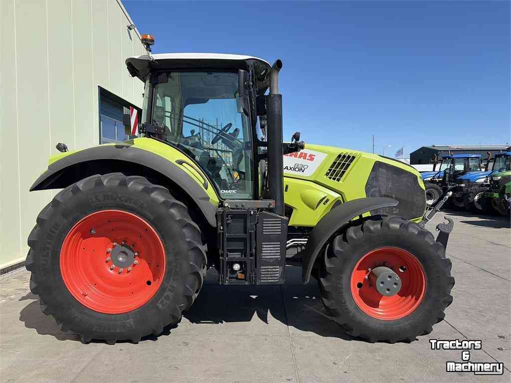 Tractor Claas Axion 830 CMATIC