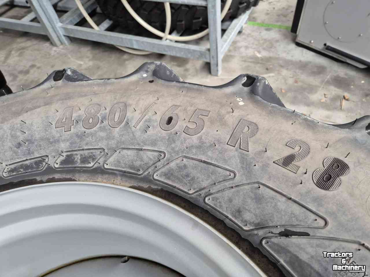 Wheels, Tyres, Rims & Dual spacers Mitas 480/65R28