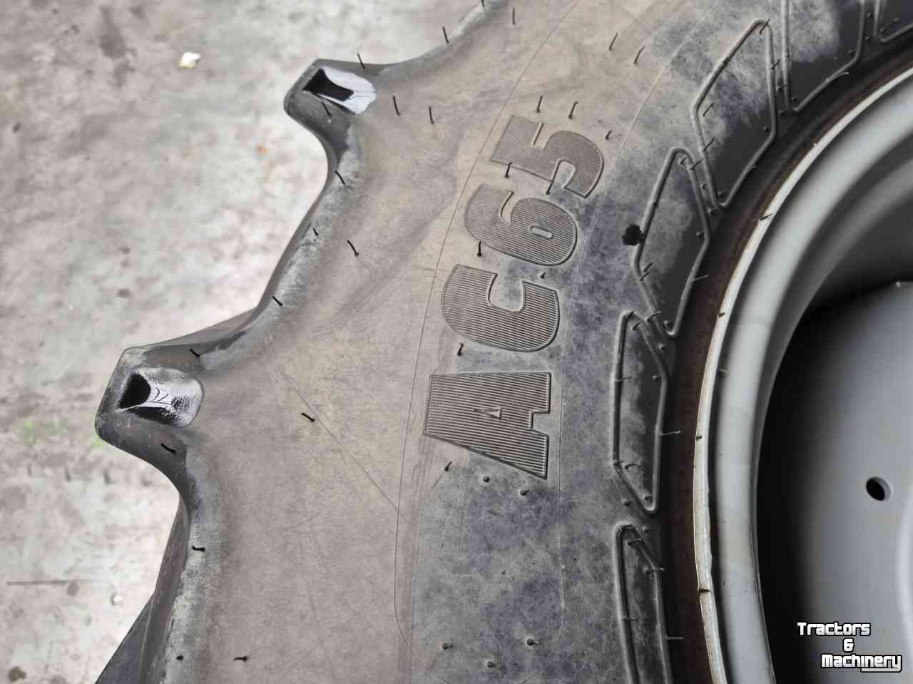 Wheels, Tyres, Rims & Dual spacers Mitas 480/65R28