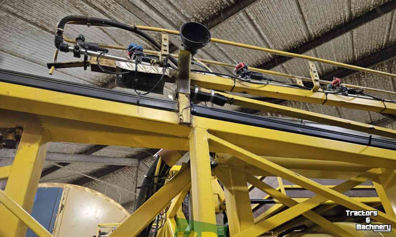 Fieldsprayer pull-type Dubex Actor 99007 Getrokken Veldspuit