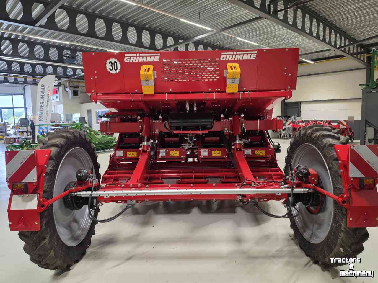 Potato planter Grimme GB430 type 2 | snarenbed pootmachine