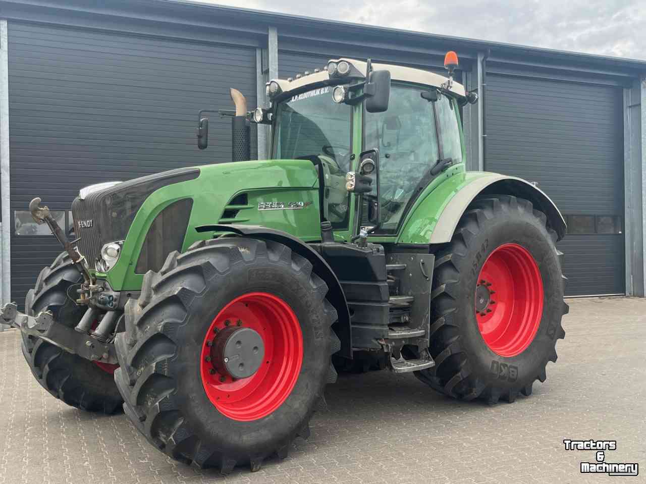 Tractor Fendt 939