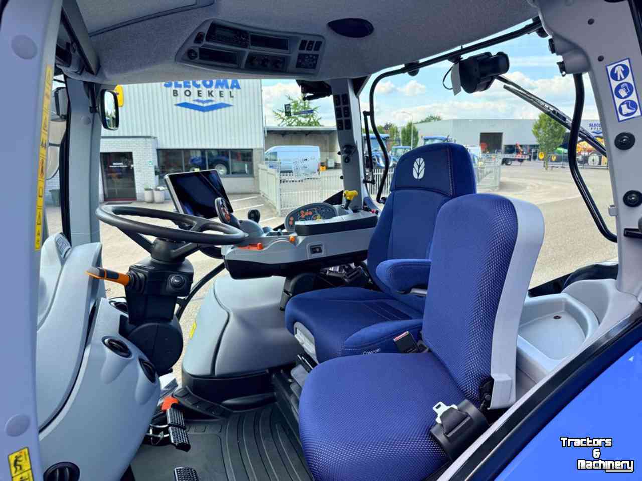 Tractor New Holland T5.140 AC Stage V