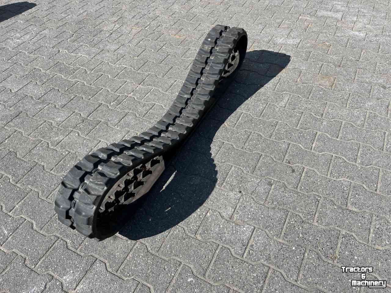 Tracks and driveline  Rubbertracks Rubberen Rupsen Rupsbanden 200x72x47