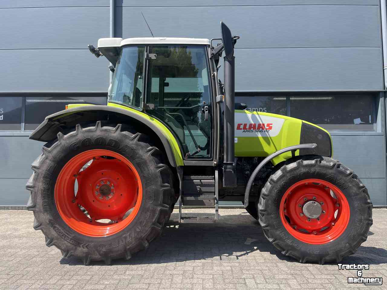 Tractor Claas 566 RZ C2