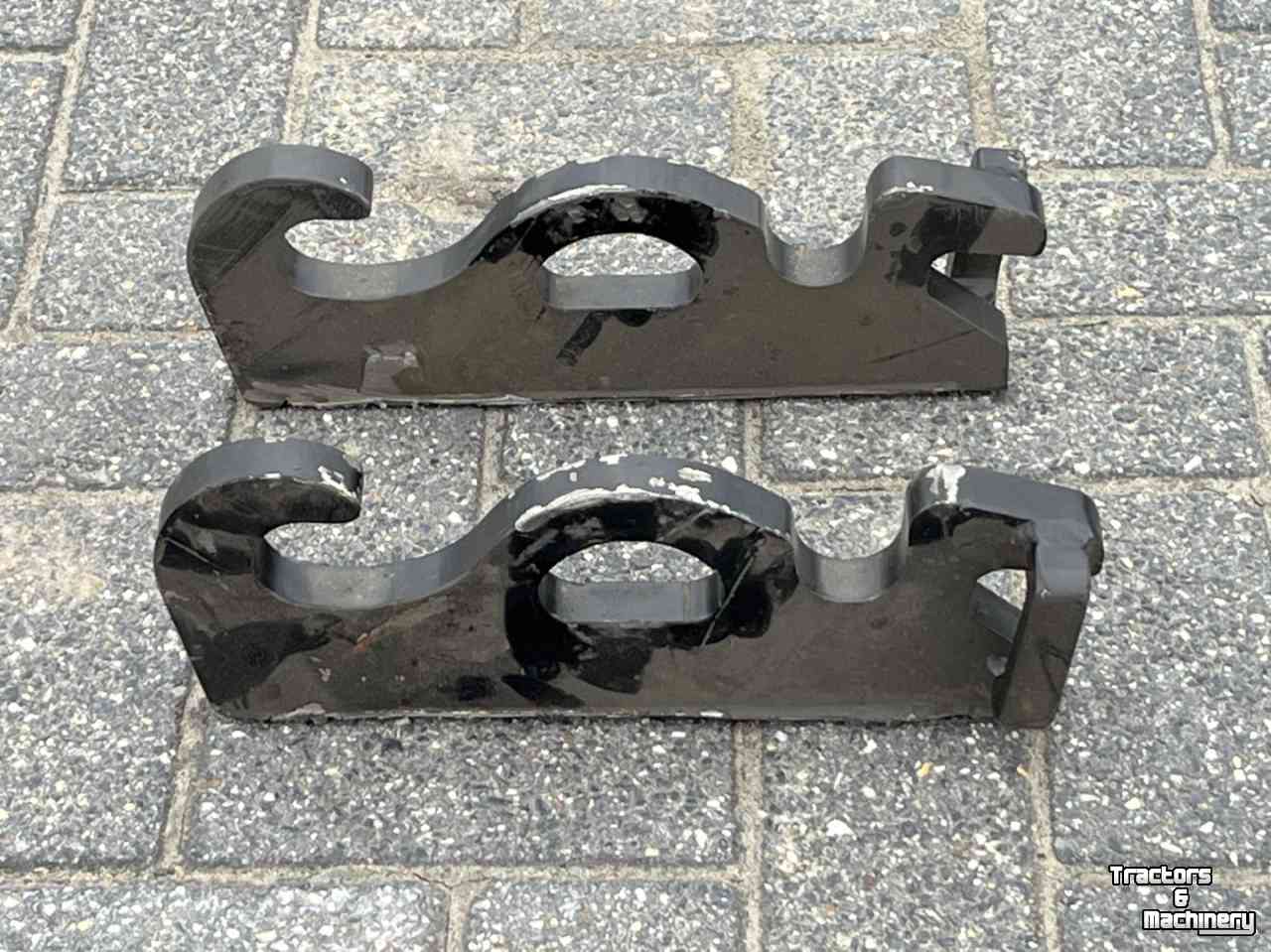 Other attachments and accessories  Aanlasdelen Aanlashaken Aanlasoren CW05