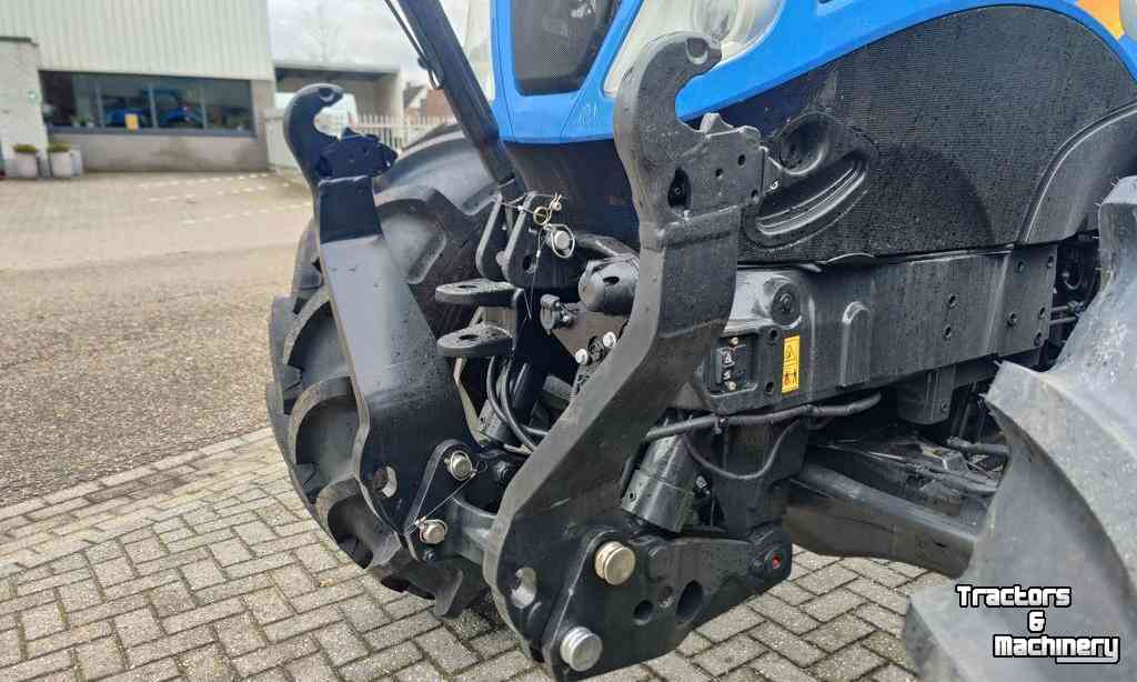 Tractors New Holland T6.155 AC STAGE V