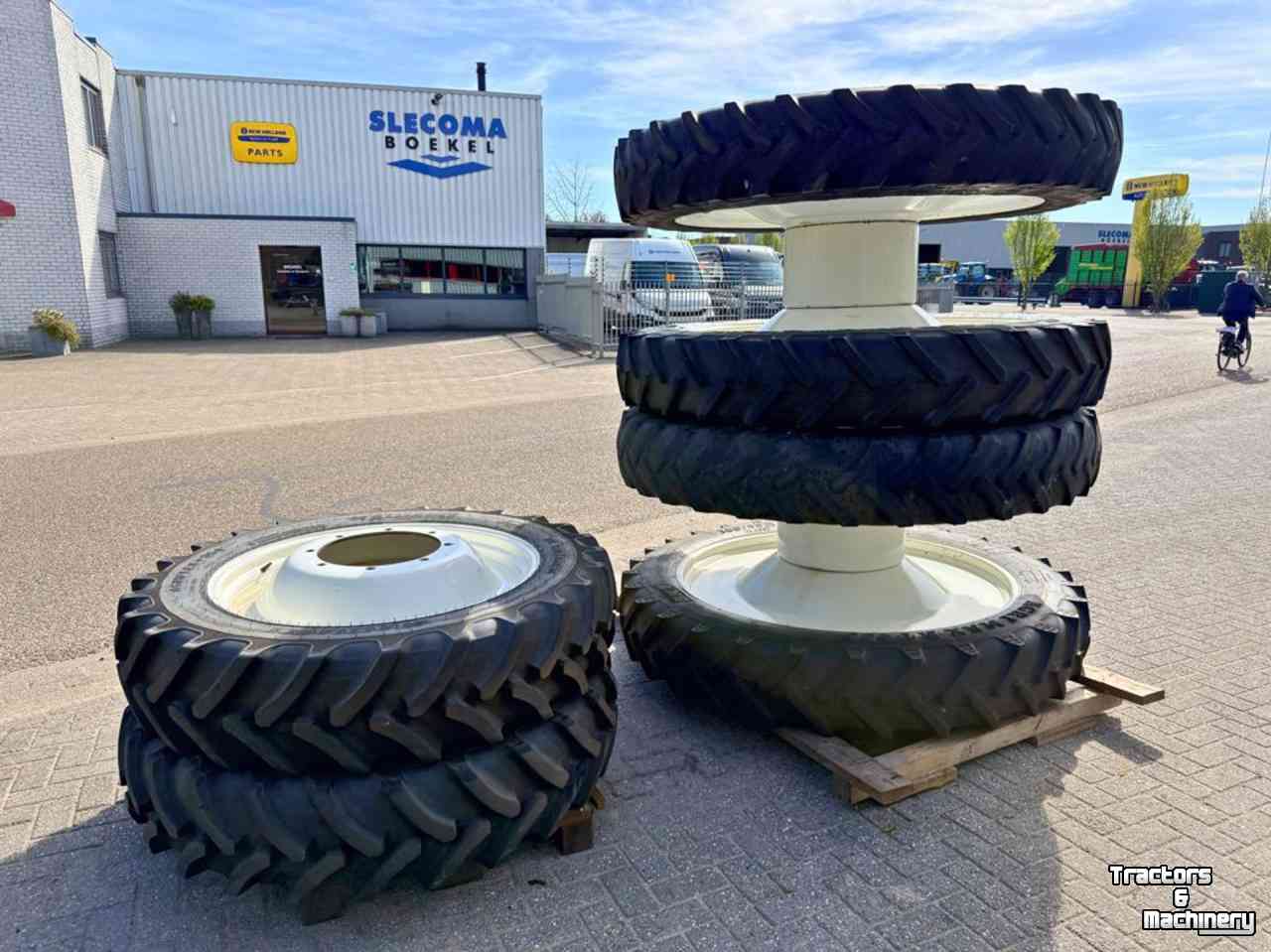 Wheels, Tyres, Rims & Dual spacers Alliance VF320/85R36 Alliance Agriflex +354  + 300/95R52 Alliance & BKT