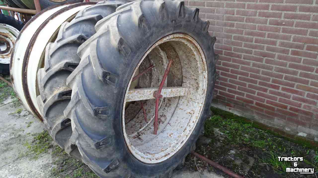 Wheels, Tyres, Rims & Dual spacers  13.6x38 Dubbellucht  T.e.a.b