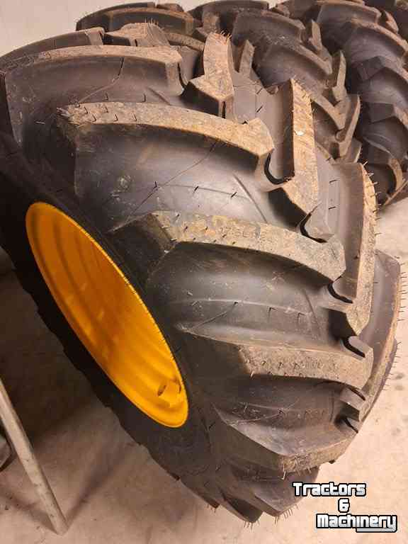 Wheels, Tyres, Rims & Dual spacers Michelin 46070R24 XCMG WIELEN 8-290-335