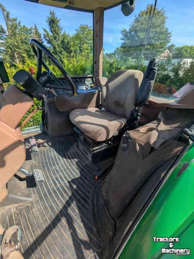 Tractor John Deere 7820