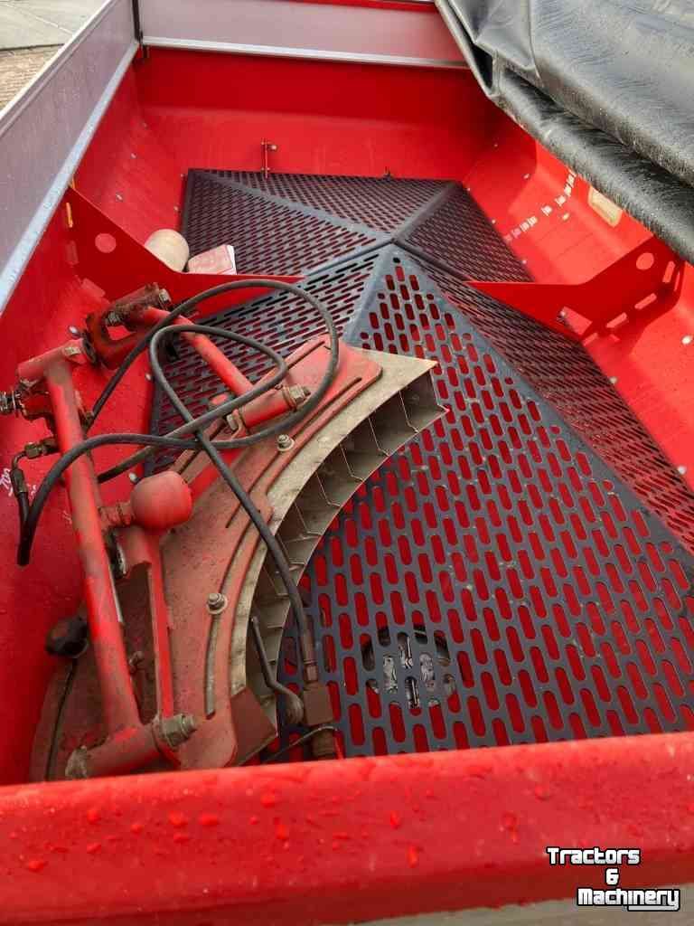 Fertilizer spreader Kverneland RO-EDW