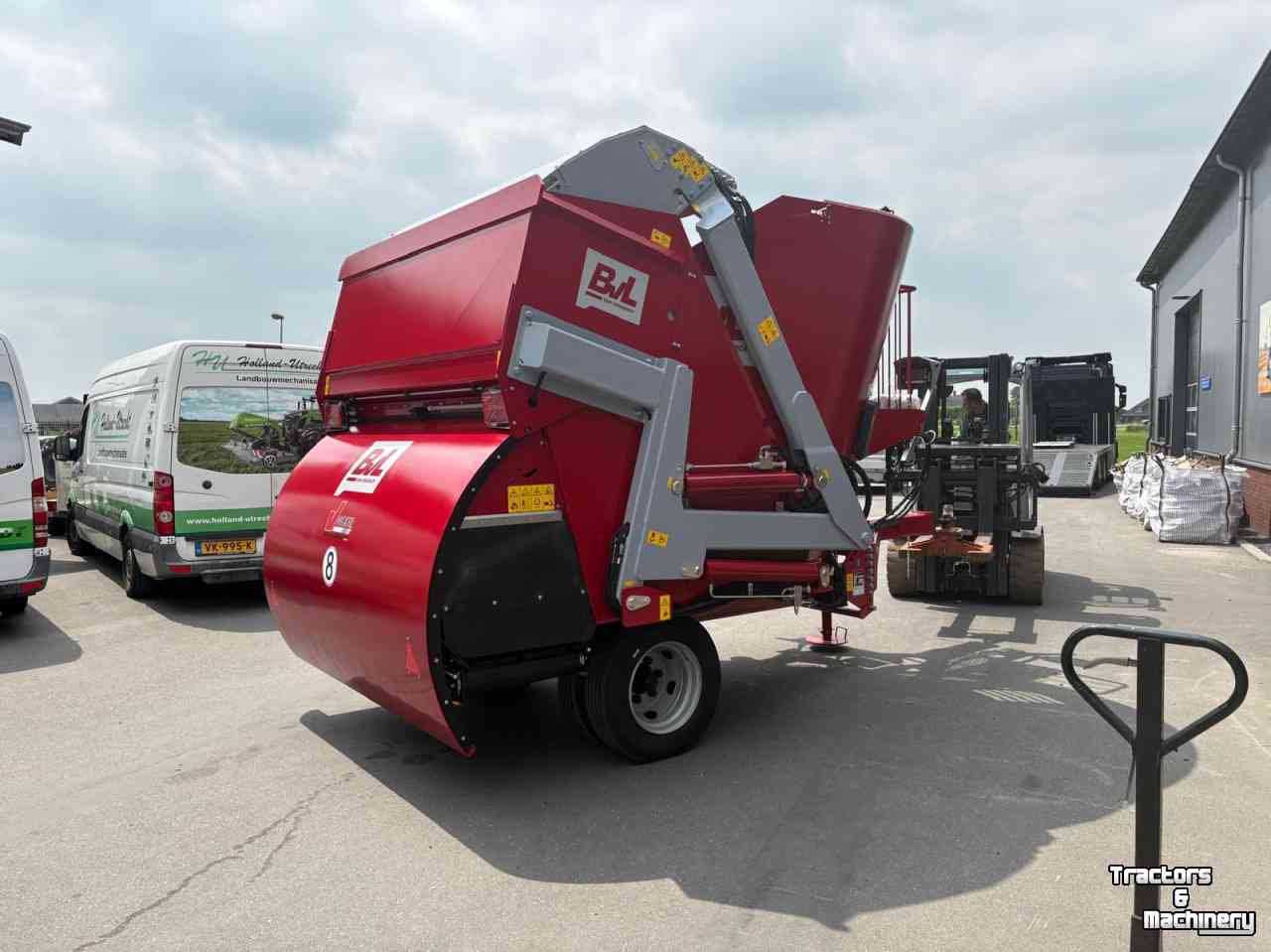 Vertical feed mixer BVL Lengerich V-Mix 13 LS Pro mengwagen voerwagen NIEUW!