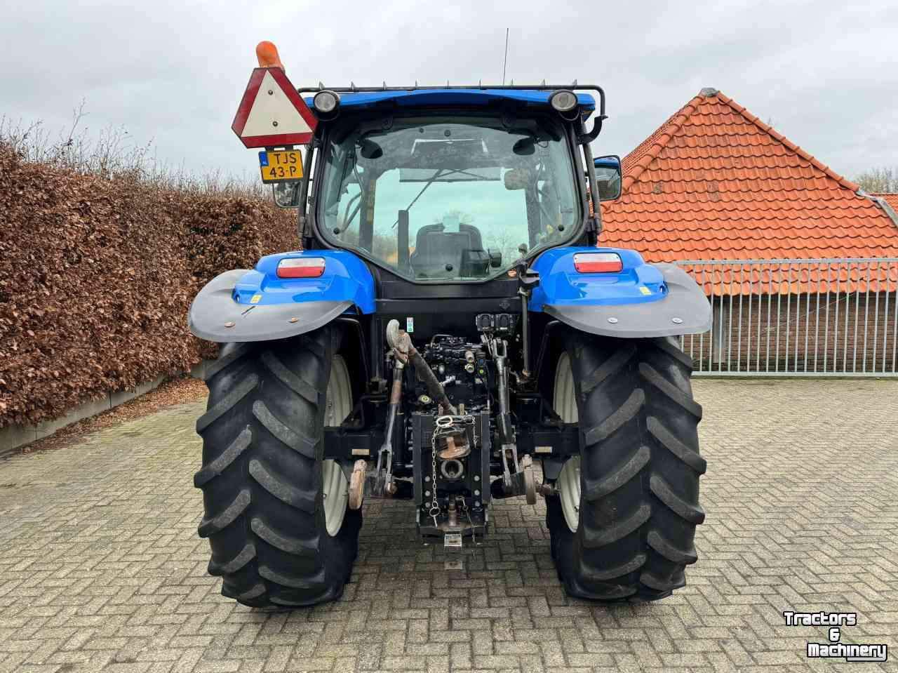 Tractors New Holland T6030
