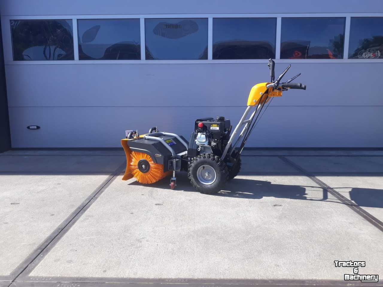 Sweeper Stiga SW600G veegmachine