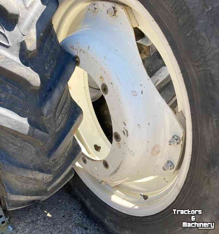 Wheels, Tyres, Rims & Dual spacers Alliance 12.4R46 + dubbele montering Taurus banden