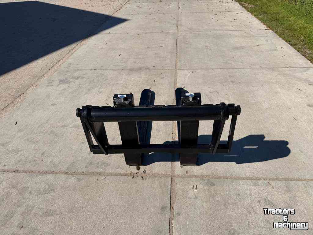 Pallet Forks Manitou PFB 25N MT1020 vorkenbord