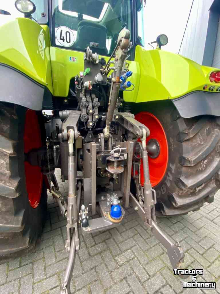 Tractors Claas Axion 810