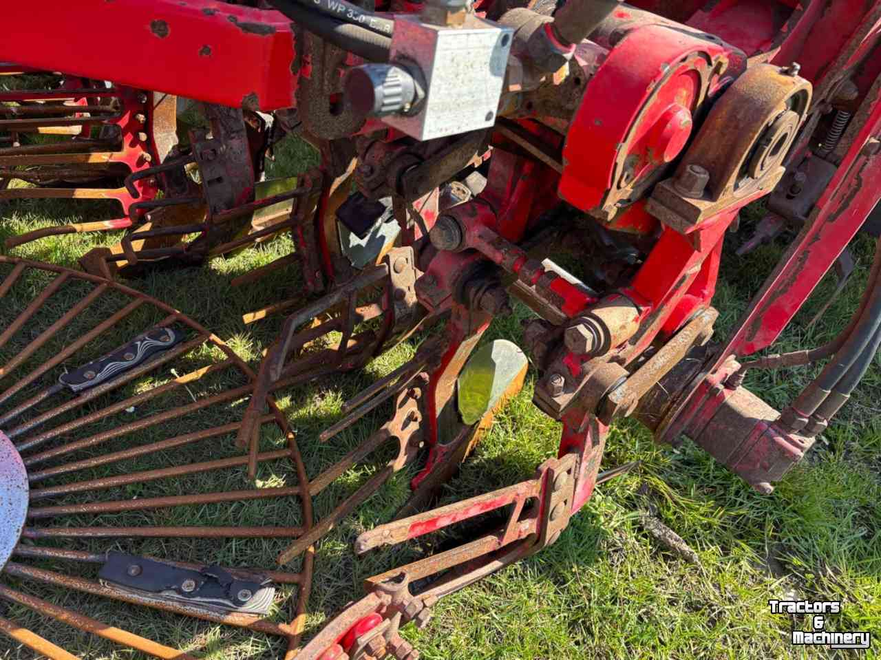 Sugar beet harvester Vervaet BE925