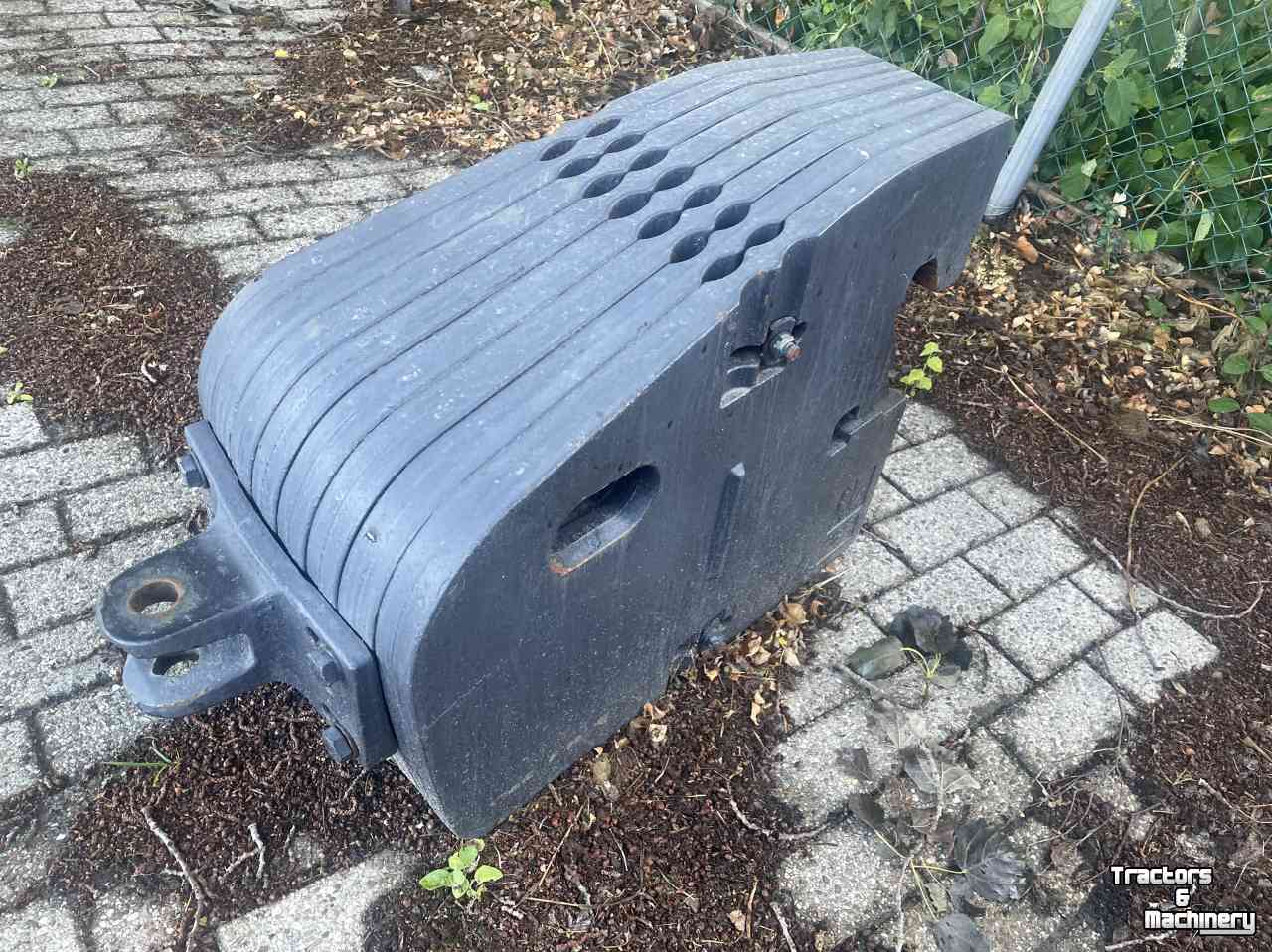 Frontweights New Holland 8 X 100KG
