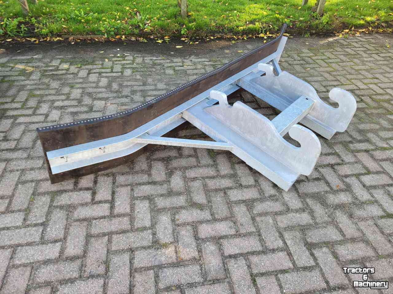Other tillage machinery and accessories  Modderschaaf /sneeuwschaaf  met CW 30 aansluiting