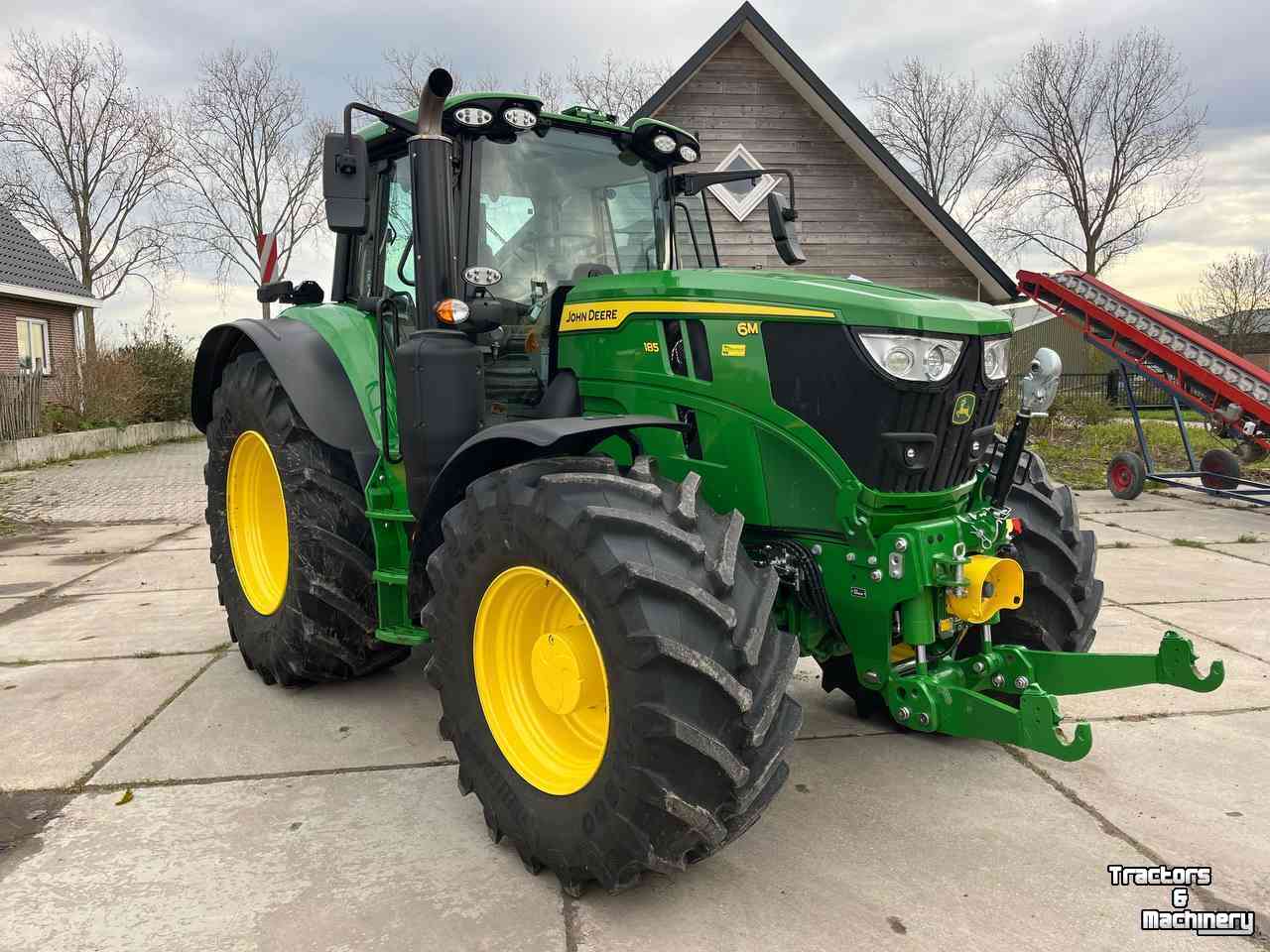 Tractor John Deere 6M 185