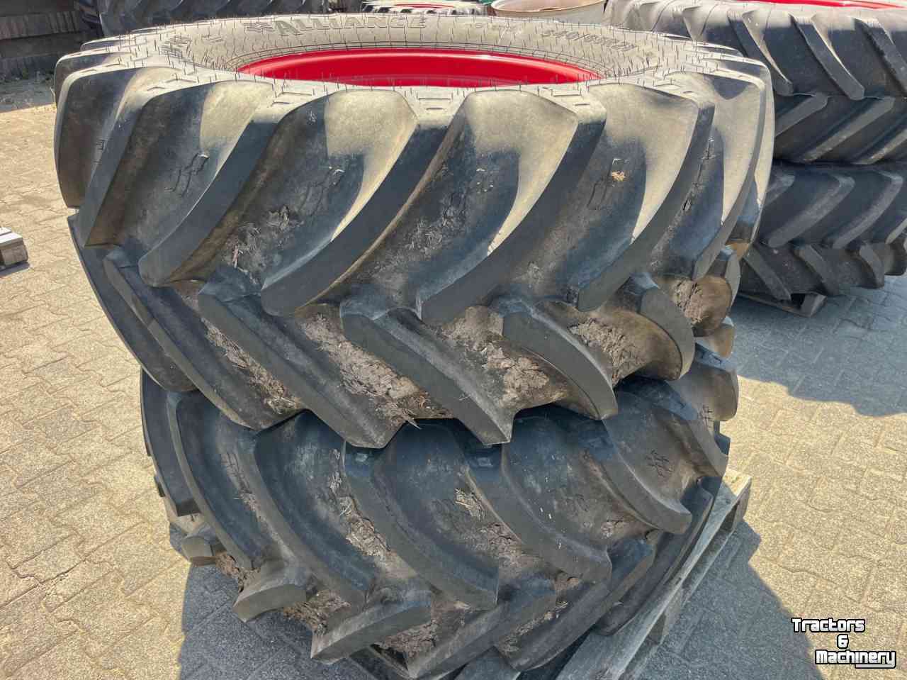 Wheels, Tyres, Rims & Dual spacers Alliance 540/65- r 28