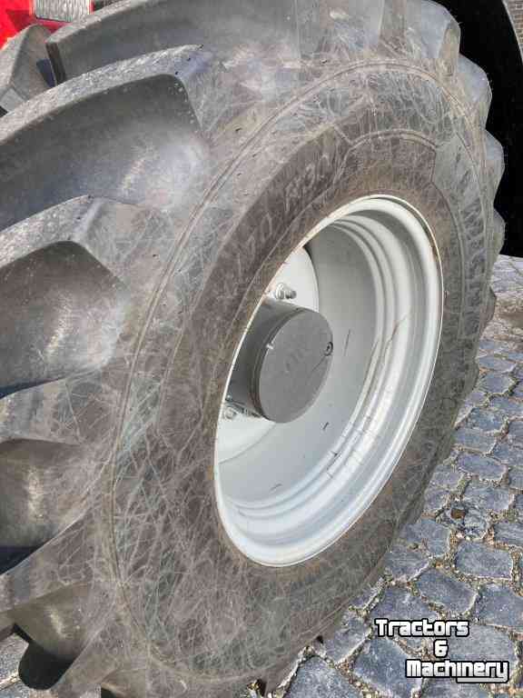 Tractor Massey Ferguson 8S-225 Dyna VT