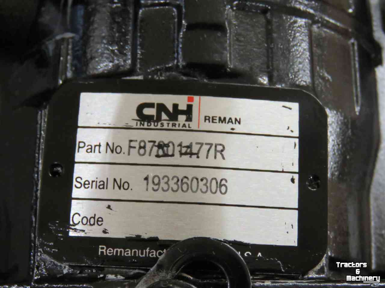 Tractor Ford Brandstofpomp FORD 10serie Parts nr:87801477R