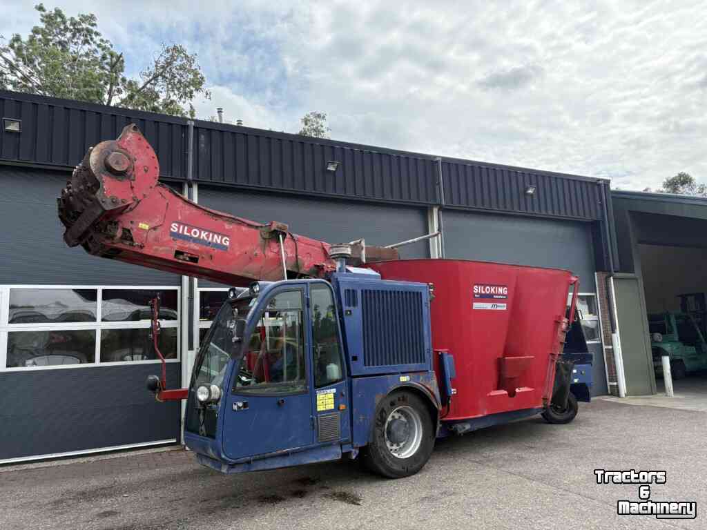 Self-propelled feed mixer Siloking Zelfrijder Duo 16 CBM