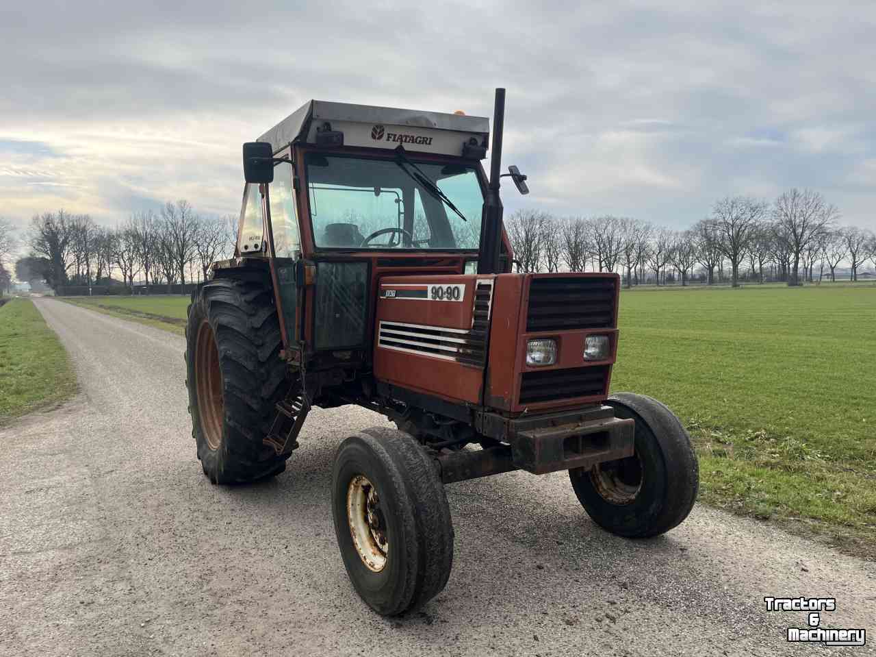 Tractor Fiat 90-90