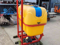 Fieldsprayer 3 points  Jarmet spuitvat 600 ltr